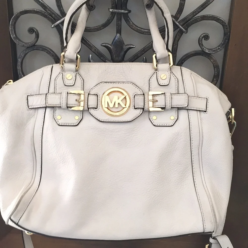 Michael Kors very soft real Leather Handbag